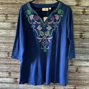 Quacker Factory Women's Top Size L Blue Embroidered Sequins Fish V-Neck NWT